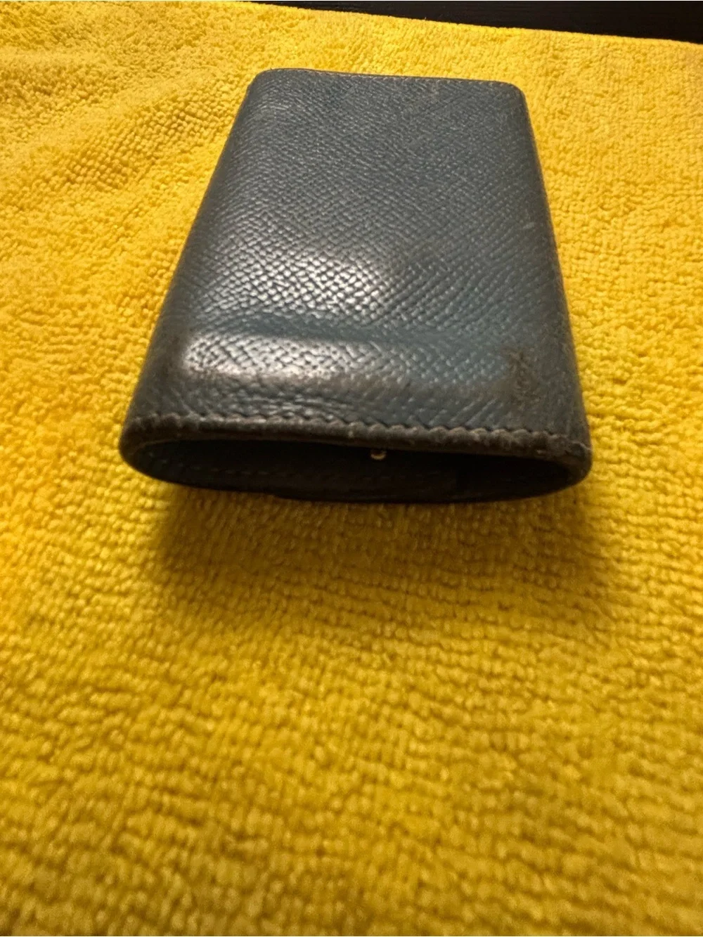 Authentic Hermès Seria 4-Key Case – Bleu Jean Epsom Leather – Good Condition